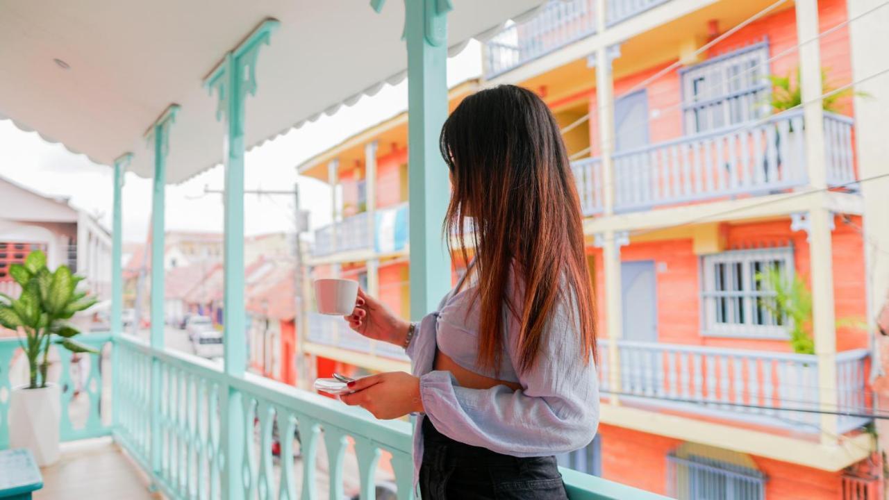 Hotel Casona De La Isla Flores
