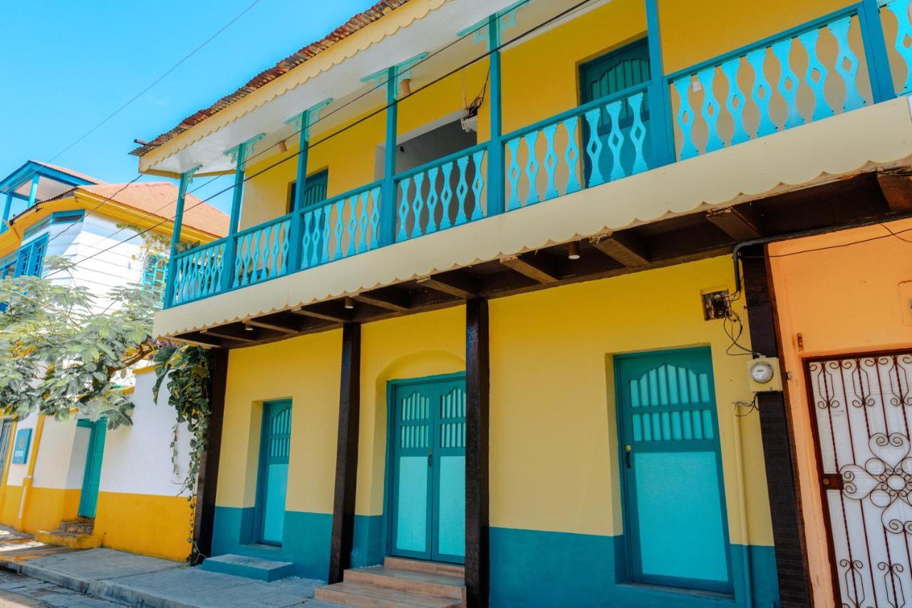 Casona De La Isla Hotel Flores