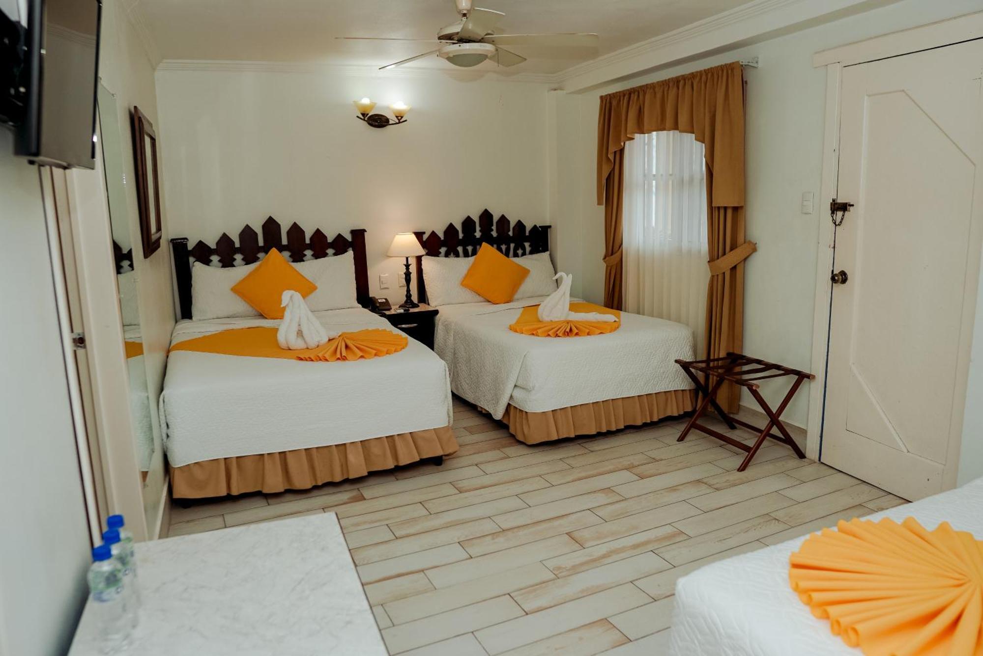 Casona De La Isla Flores